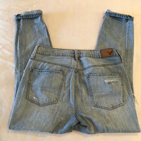 American Eagle Tomgirl Style Ripped Jeans - Picture 9 of 13